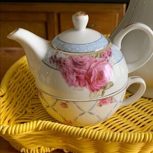Floral Teapot with Gold Accents